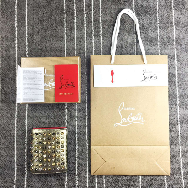 2016新作 クリスチャン ルブタン コピー Christian Louboutin セレブ愛用！Paros Wallet Platine/Multi Metal 紙袋付き